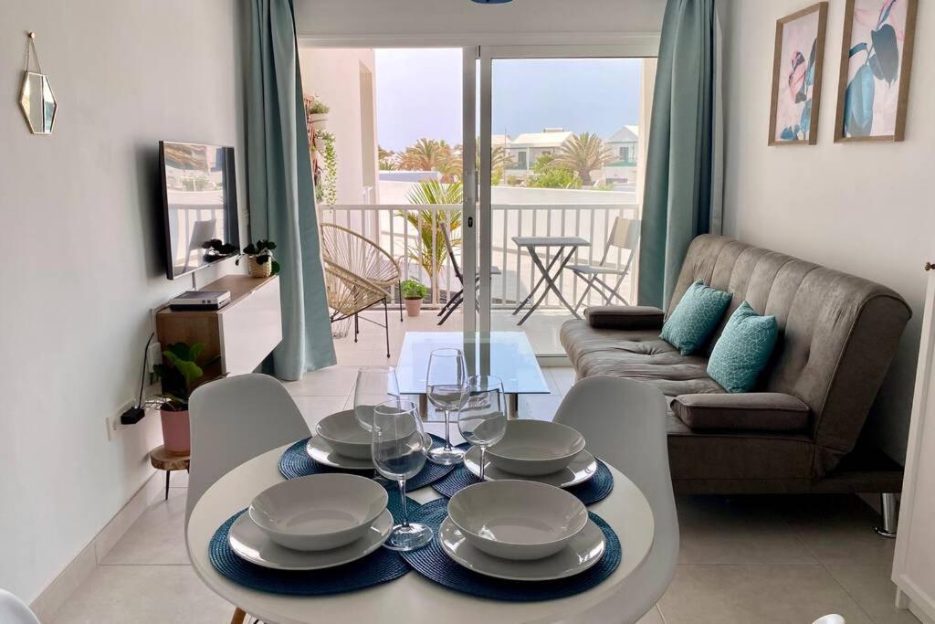 Oasis View Lanzarote Apartment Costa Teguise Ngoại thất bức ảnh